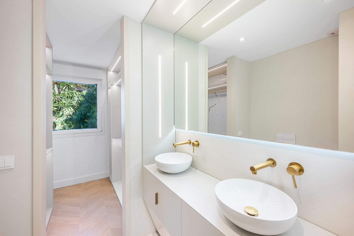 3c064c019b79279ec64537706af6246f - 29