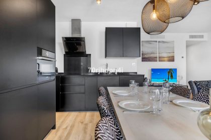 3c52ae75b2a3bb0183994efb3d368624 - 14