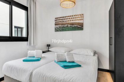 3c52ae75b2a3bb0183994efb3d368624 - 15