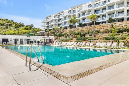 3c52ae75b2a3bb0183994efb3d368624 - 33