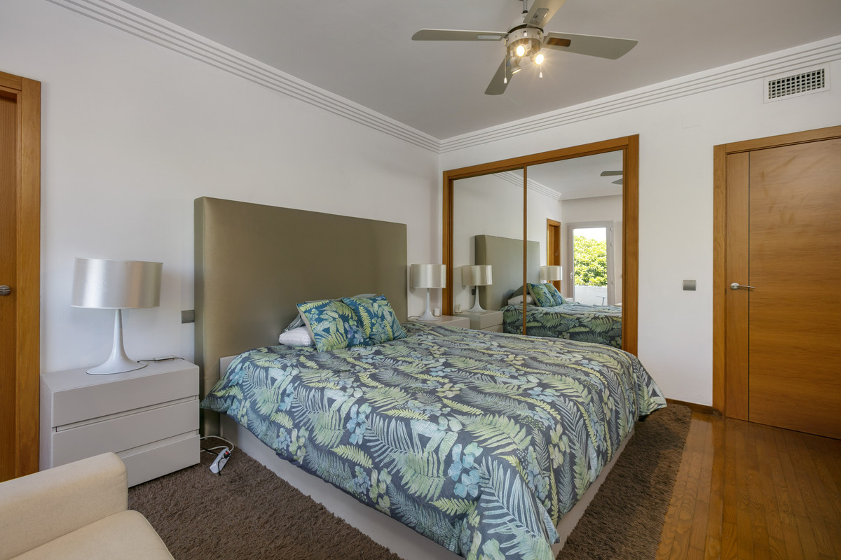 3c7979cbd4ccfaa350ff93b5ee7bb4cc - 35