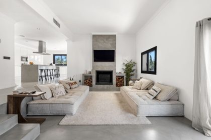 3ca053d633aa6e8bd7b58cbd46652024 - 13