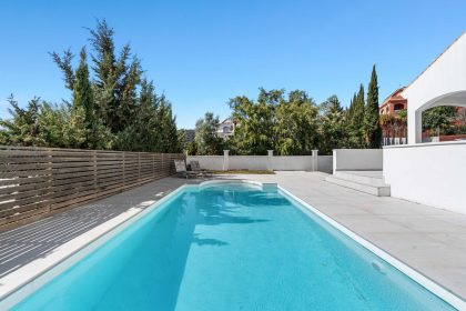 3ca053d633aa6e8bd7b58cbd46652024 - 40