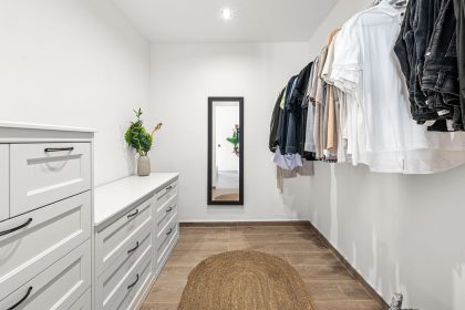 3ca053d633aa6e8bd7b58cbd46652024 - 8