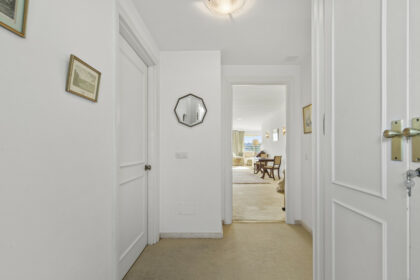 3d0ba6bd2c09b1bf1b25d671efcfd538 - 9