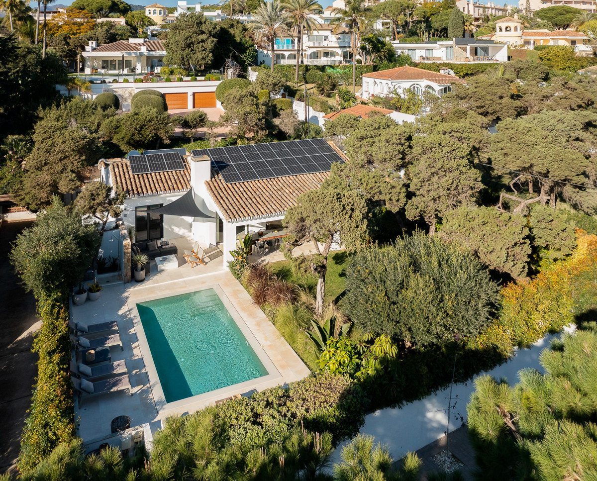 3d139f9e3e9f8c1511490185e2ea855a - 1