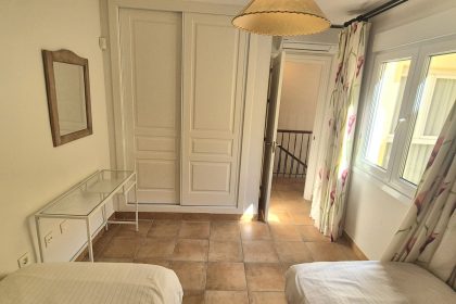 3dad25efbb2e8c41a6731eeb3ce4b913 - 37