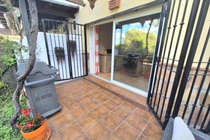 3dad25efbb2e8c41a6731eeb3ce4b913 - 51