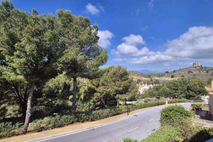 3dad25efbb2e8c41a6731eeb3ce4b913 - 53