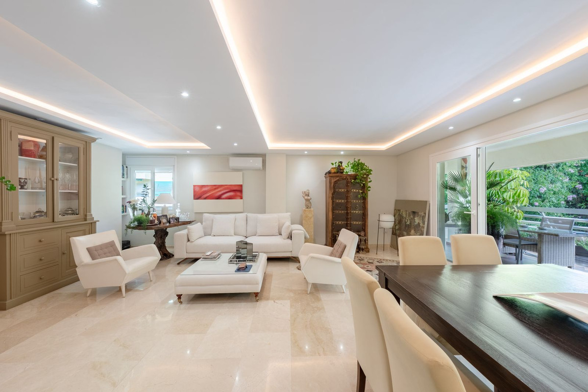 3db98b108e2526cba70369e05221b1a0 - 3