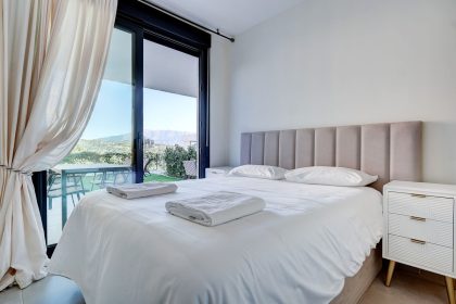 3e09acff316f10bcdbb0becf19e7e9b3 - 12