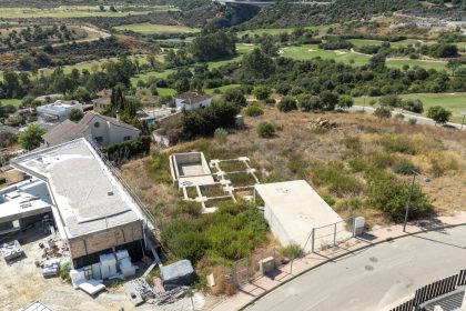 3ec02d35dd53a9cacb086b609de1a87f - 9