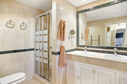 3f2f5a88a24d7468cf4c9798b0872602 - 16