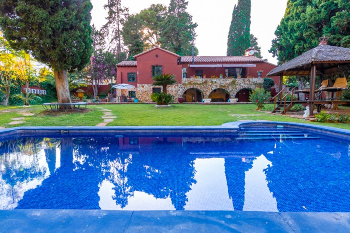 3fd518d66640170b1bfc0c81bbb0cde2 - 2