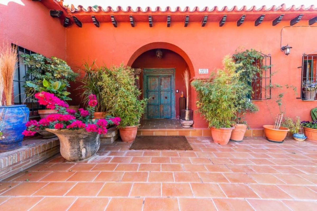 3fd518d66640170b1bfc0c81bbb0cde2 - 6