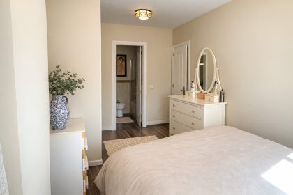 40214723f7d2db7118f3d2e14f632173 - 18