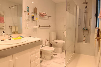 41801b25ef147bafcc9238ce0173818d - 15