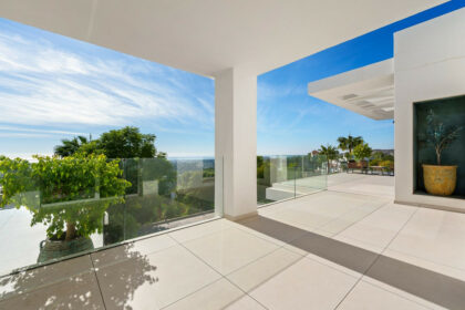 41ce0ac3eb34ad50bb396f1ed40f8222 - 49