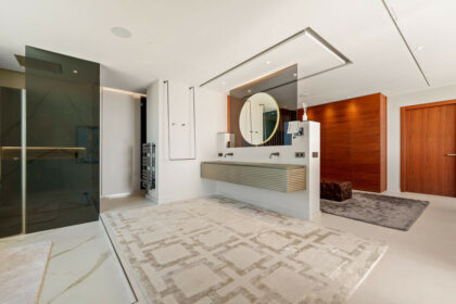 41ce0ac3eb34ad50bb396f1ed40f8222 - 54