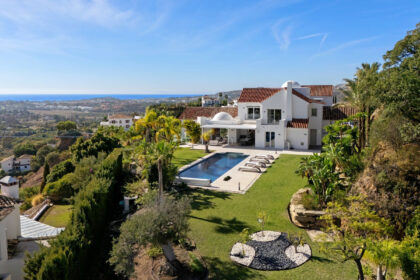 41ce0ac3eb34ad50bb396f1ed40f8222 - 81