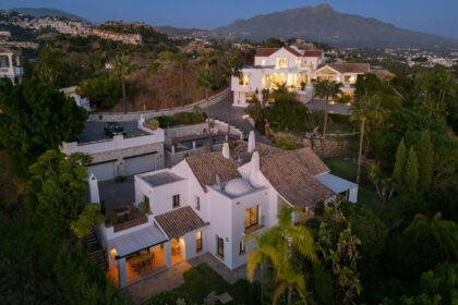 41ce0ac3eb34ad50bb396f1ed40f8222 - 84