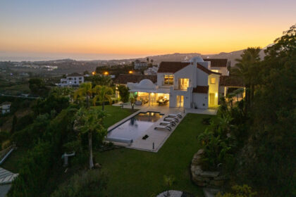 41ce0ac3eb34ad50bb396f1ed40f8222 - 86