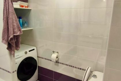 41e4f1920e4b6b6732e0dd86053e4f63 - 19