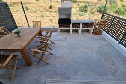 4206b5f91d31d151dc0a3d9cd1b32fda - 19