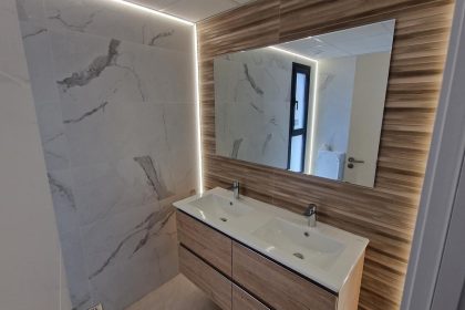 4206b5f91d31d151dc0a3d9cd1b32fda - 28