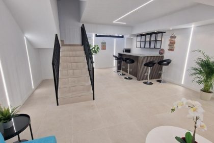 4206b5f91d31d151dc0a3d9cd1b32fda - 30