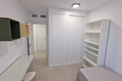 4206b5f91d31d151dc0a3d9cd1b32fda - 41