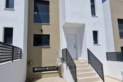 4206b5f91d31d151dc0a3d9cd1b32fda - 42