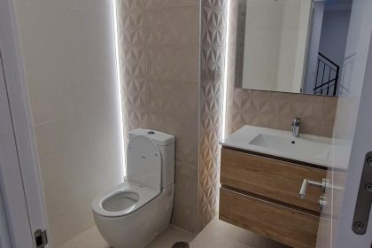 4206b5f91d31d151dc0a3d9cd1b32fda - 50