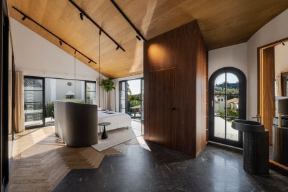 423712962d0ef7945a97deeb011a8ddb - 30