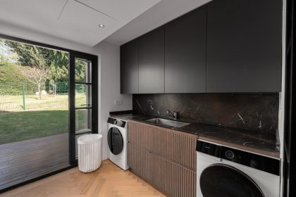 423712962d0ef7945a97deeb011a8ddb - 50