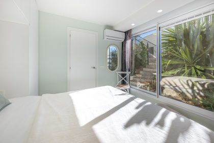 4247fdc17664d4956a1286853b10cc15 - 38