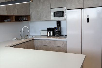 429db7ba7f86b55841ca0d1f6f979bac - 11