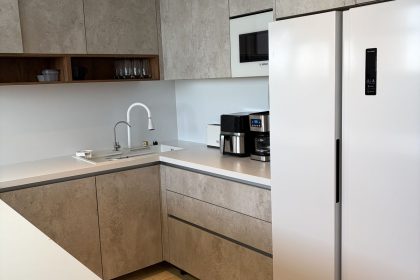 429db7ba7f86b55841ca0d1f6f979bac - 12