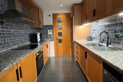 42b556f1977039d3efc9f5f9cc8b084a - 13