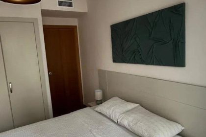 42b556f1977039d3efc9f5f9cc8b084a - 18