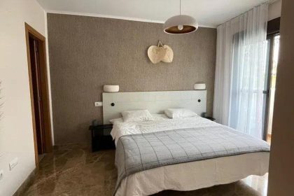 42b556f1977039d3efc9f5f9cc8b084a - 9