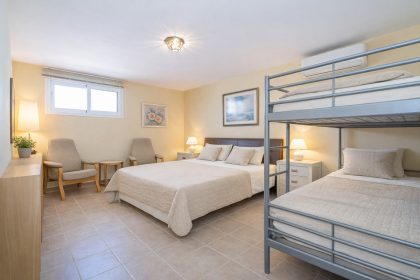 42ca2fdc19dbca7890237674e51d3618 - 13