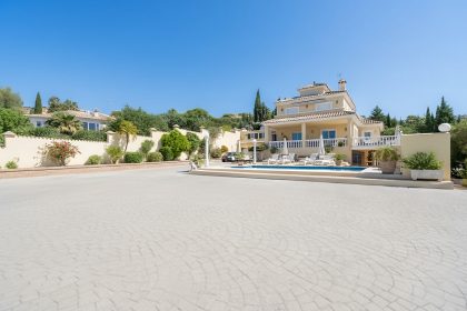 42ca2fdc19dbca7890237674e51d3618 - 18