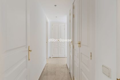 432b7c76877a3a895e4388a4a31fb2bd - 18