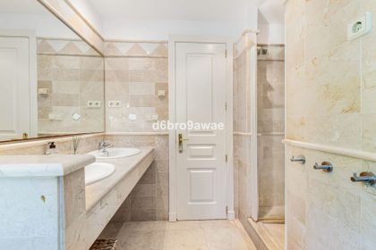 432b7c76877a3a895e4388a4a31fb2bd - 23