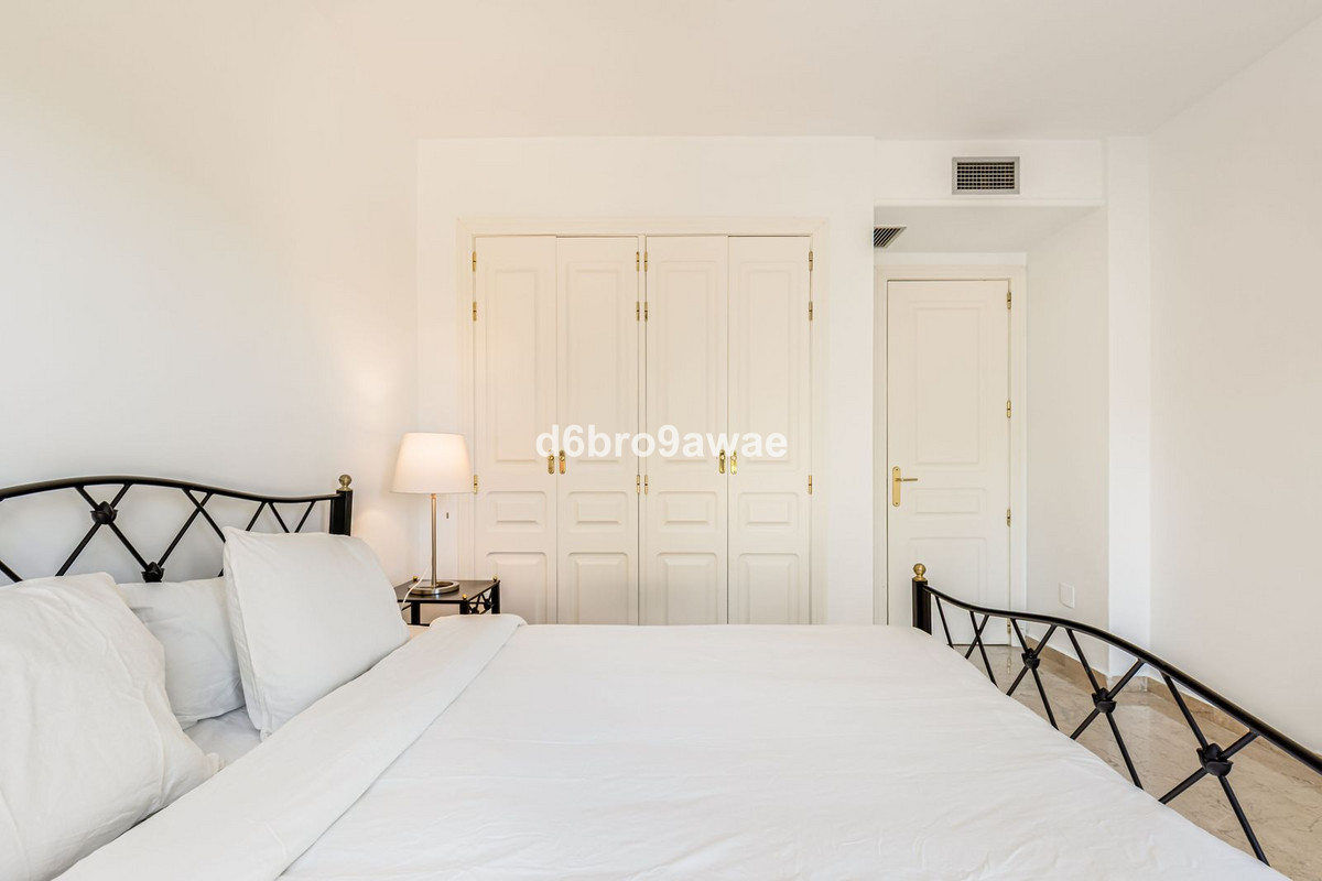 432b7c76877a3a895e4388a4a31fb2bd - 26