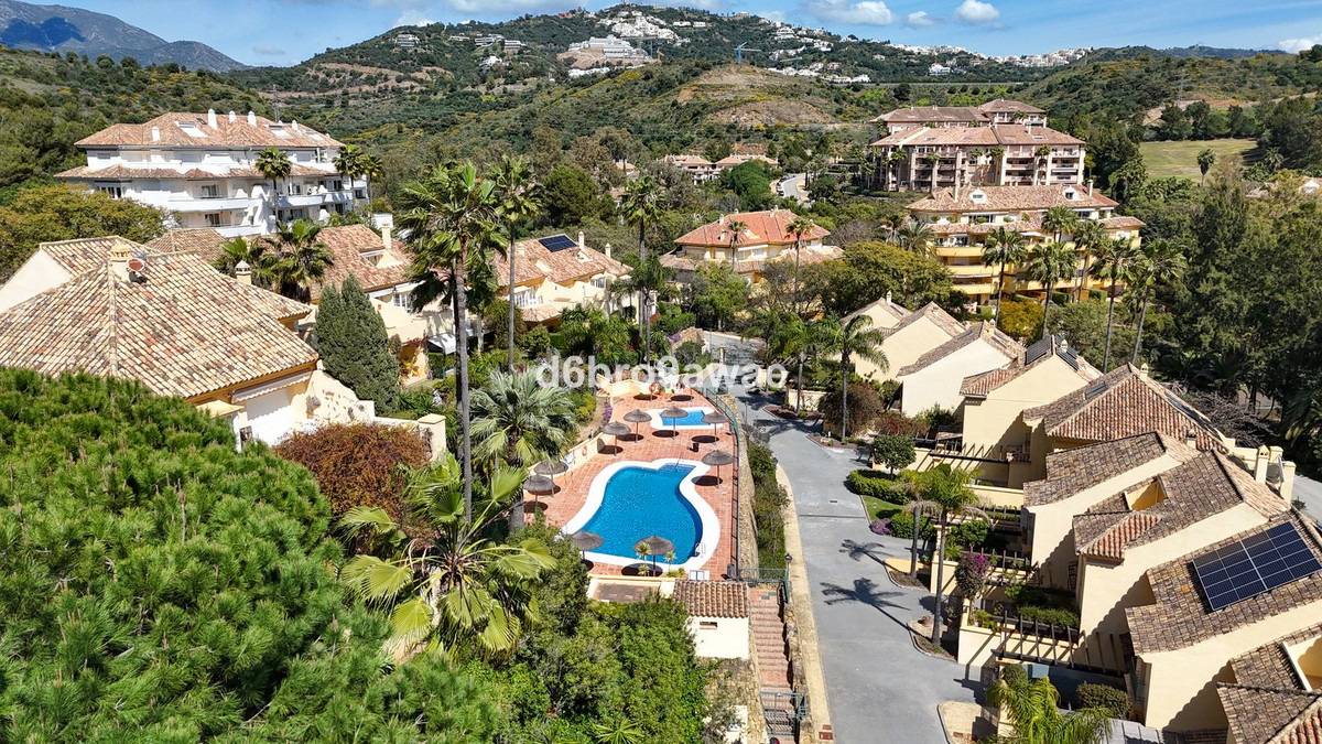 432b7c76877a3a895e4388a4a31fb2bd - 36