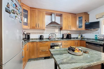 432fd46884cd6b72ef18003ab5ff0909 - 12