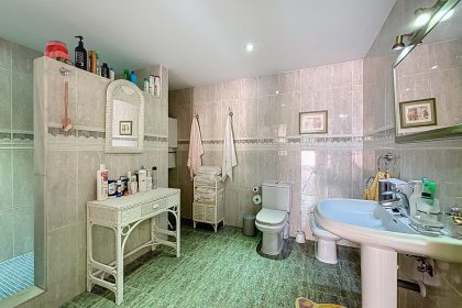 432fd46884cd6b72ef18003ab5ff0909 - 34