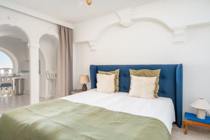 43ebc59ec2809e7338d1f7df23eddb9f - 30